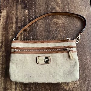 Michael Kors Wristlet